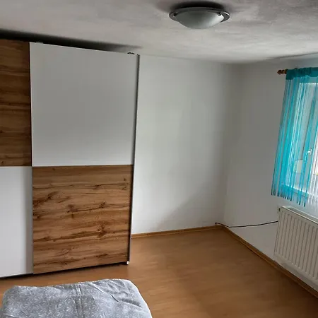 Luschin Apartment *