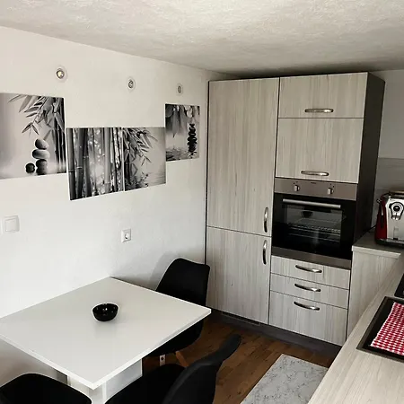 Luschin Apartment *